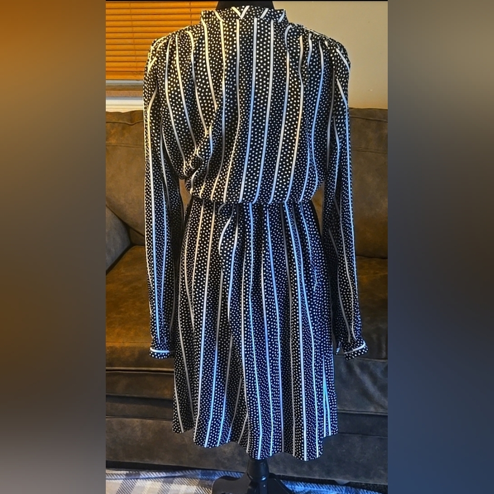 Black & White Polka Dot Dress with Stripes Made by B.G.B LTD ~ Size 10 - Picture 8 of 8
